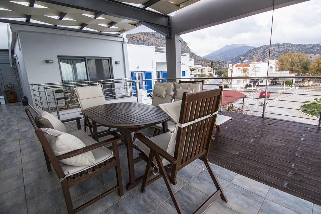 Gonis Suites Palaiochora Exterior foto